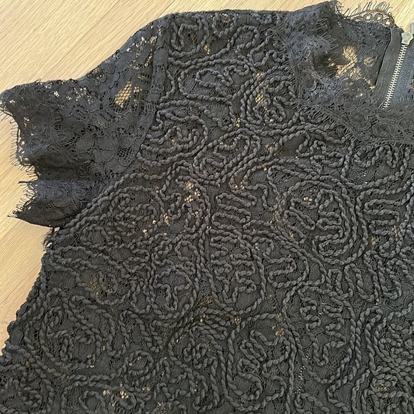 Zara Zippered Lace Top Mock Neck - Picture 3 of 5